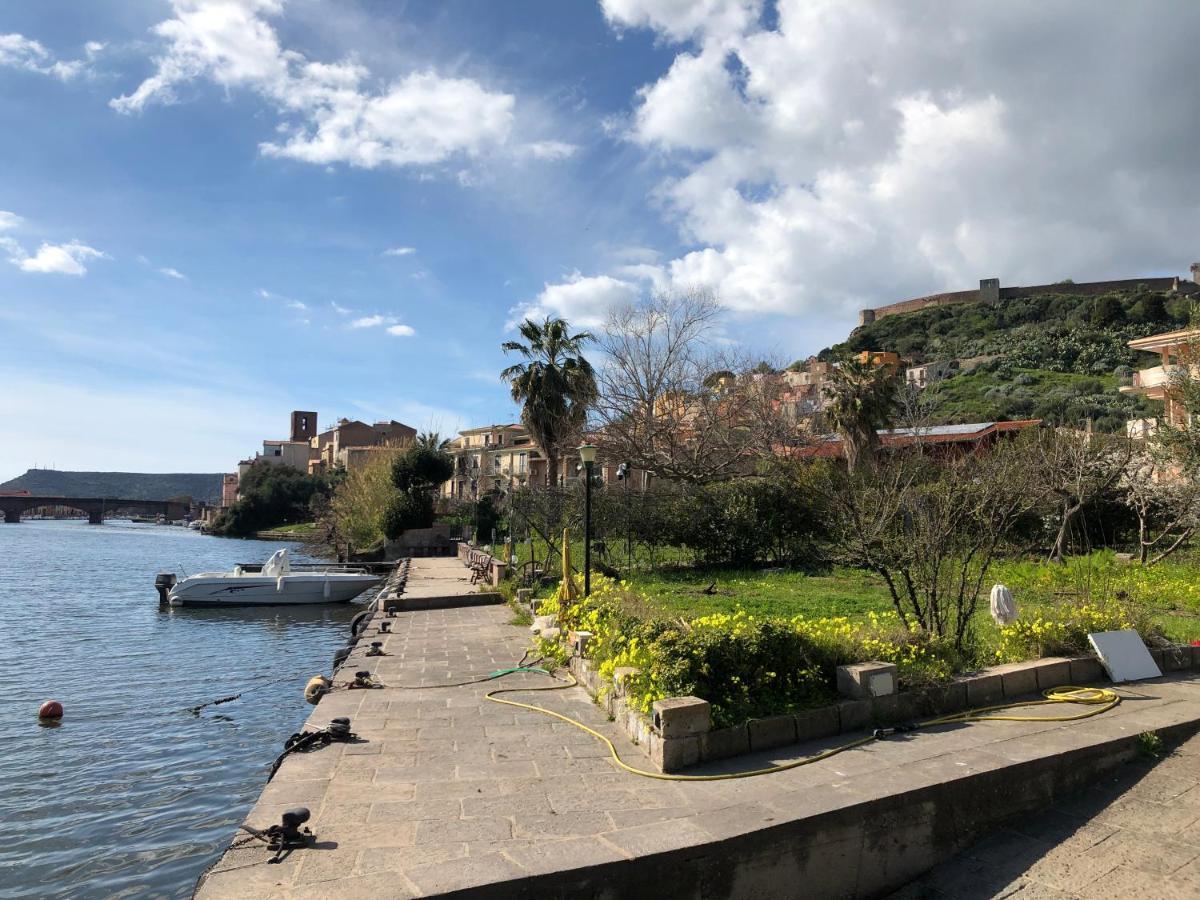 Sardinian Gallery Temo Bosa Bagian luar foto